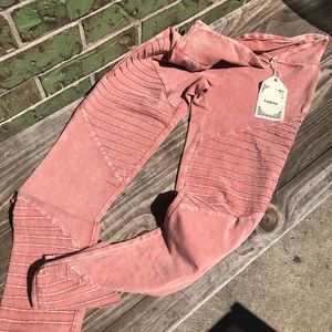 Entro Blush Legging